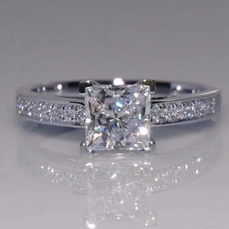 18K white gold diamond ring pic